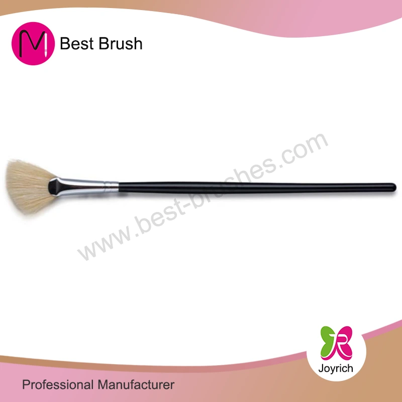 Berus Makeup Kipas Kecil Kecil